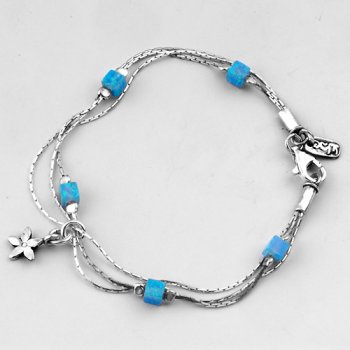 Bracelets: B00566