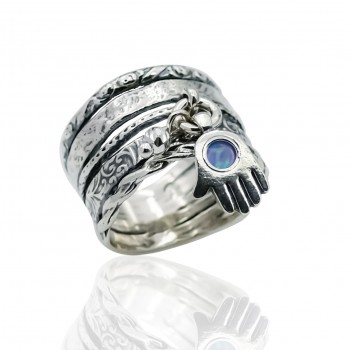 Rings: R02816